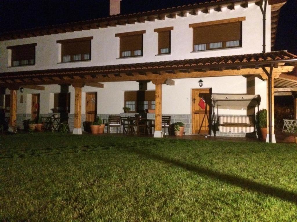 La Llastra De Garana Llanes Zewnętrze zdjęcie